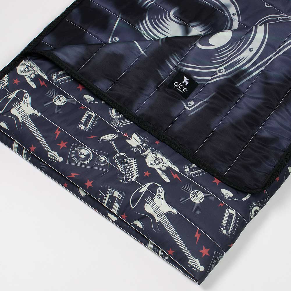 tapete mesversario usealce rock