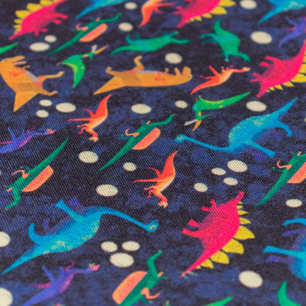 assento de alimentação elevação e cinto colorido estampa dinos tema dino