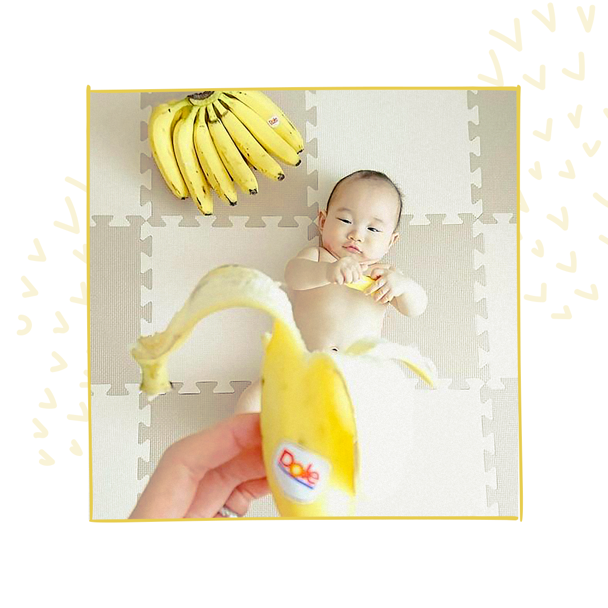 Fotos criativas para fazer em casa com o bebê — composição com frutas 3