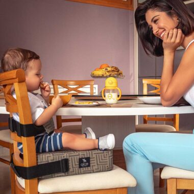 Assento de Alimentação (elevação) e Cinto Boho