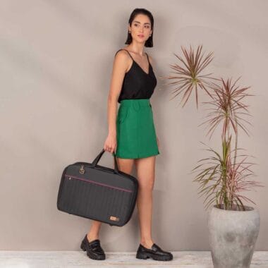 Mala Maternidade Coleção Cores - Preto e Marsala