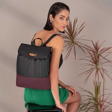 Mochila Maternidade Coleção Cores - Preto e Marsala