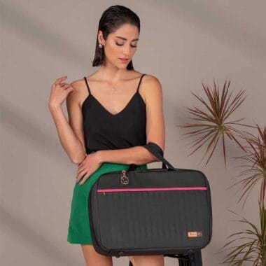 Mala Maternidade Coleção Cores - Preto e Pink