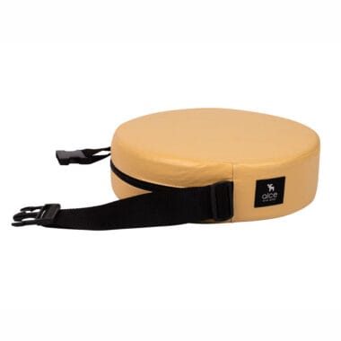 Assento De Alimentação Redondo E Cinto Mostarda