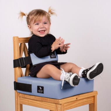 Assento De Alimentação Quadrado E Cinto Azul