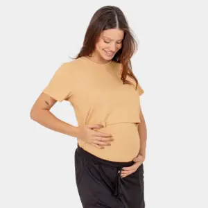 T-shirt Essencial Amamentação Caramelo